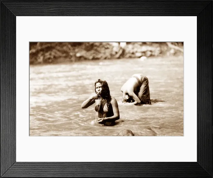 Framed Print : Bali women Framed Print : Bali women