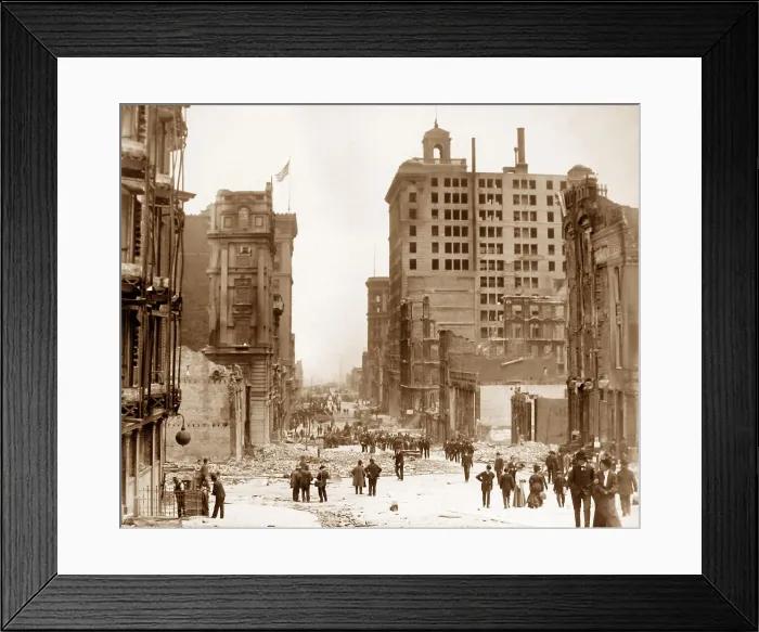 Framed Print : San Francisco Earthquake in 1906 Framed Print : San Francisco Earthquake in 1906