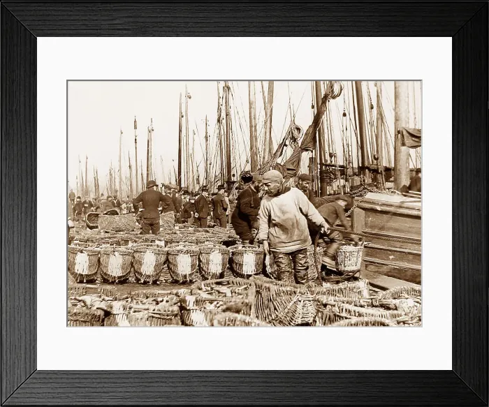 Framed Print : Herring fishermen, Great Yarmouth Framed Print : Herring fishermen, Great Yarmouth
