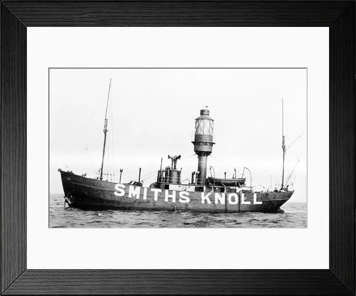 Framed Print : Smiths Knoll Lightship off Great Yarmouth Framed Print : Smiths Knoll Lightship off Great Yarmouth
