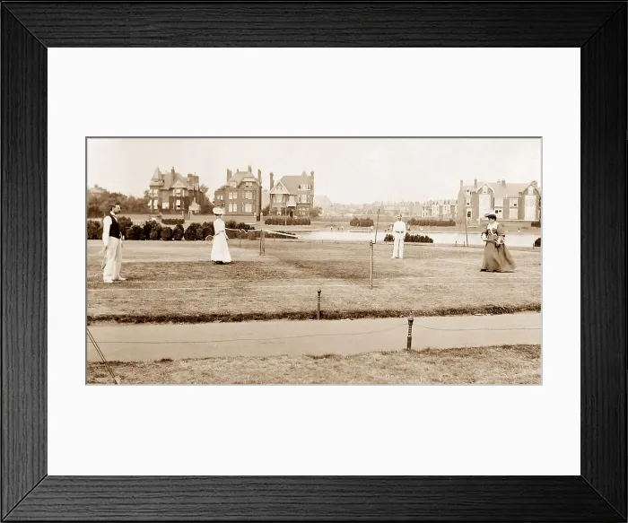 Framed Print : Tennis courts at Southsea Framed Print : Tennis courts at Southsea