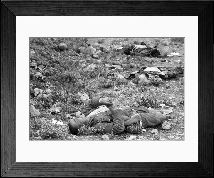 Framed Print : Turkish soldiers at Tell El-Ful 26th December 1917 Framed Print : Turkish soldiers at Tell El-Ful 26th December 1917