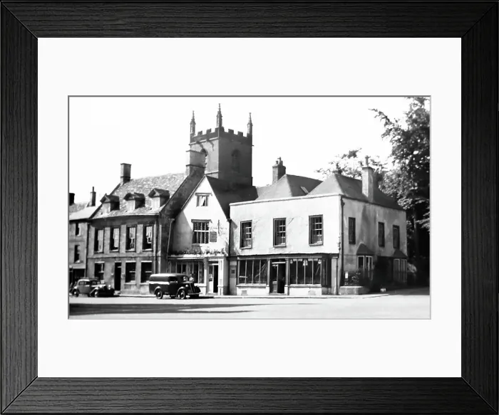 Framed Print : Stow on the Wold - probably 1930s Framed Print : Stow on the Wold - probably 1930s