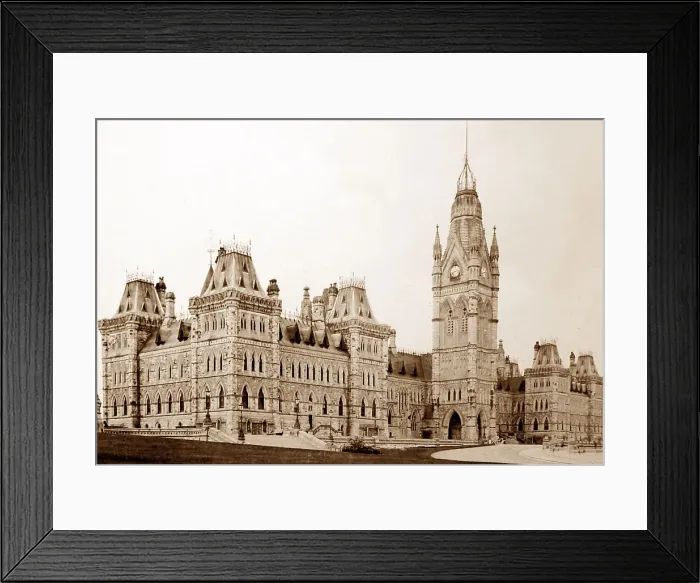 Framed Print : Ottowa Central Parliament Building, Canada Framed Print : Ottowa Central Parliament Building, Canada