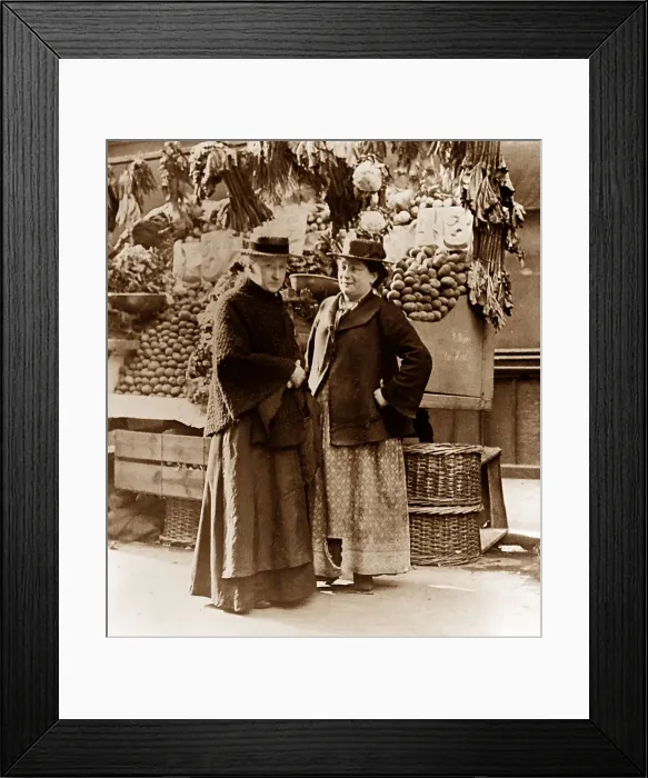 Framed Print : Fruit and ve seller, London Framed Print : Fruit and ve seller, London