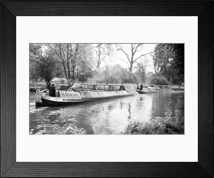 Framed Print : Narrow boat on the Coventry Canal Framed Print : Narrow boat on the Coventry Canal