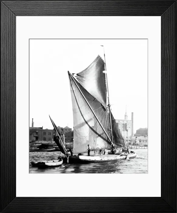 Framed Print : A Thames barge, early 1900s Framed Print : A Thames barge, early 1900s