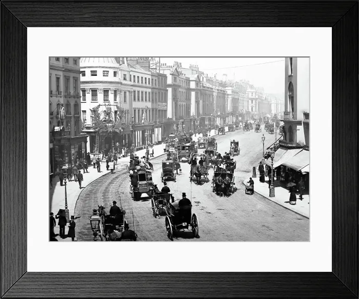 Framed Print : Regent Street, London, Victorian period Framed Print : Regent Street, London, Victorian period