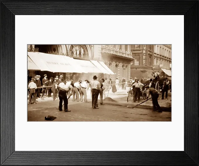 Framed Print : Road works, London, early 1900s