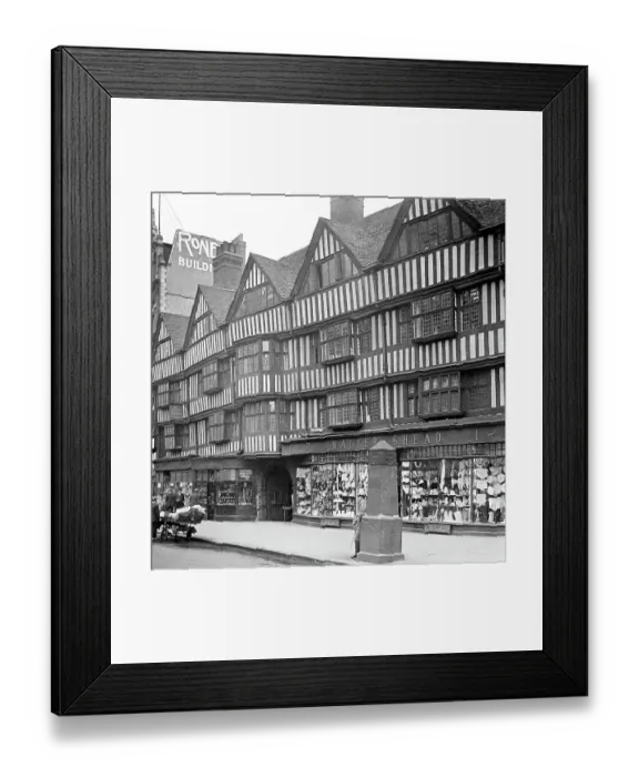 Framed Print : Walter Shead's shop, Holborn, London, early 1900s Framed Print : Walter Shead's shop, Holborn, London, early 1900s