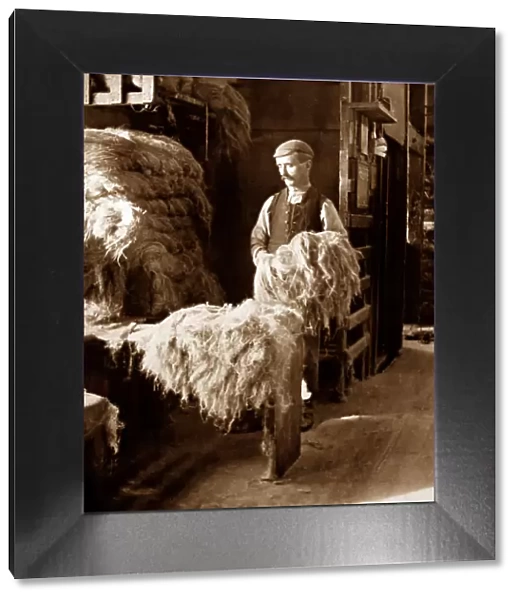 Striking up, linen production, Victorian period