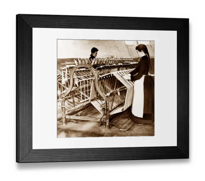 Framed Print : A reeling machine, linen production, Victorian period Framed Print : A reeling machine, linen production, Victorian period