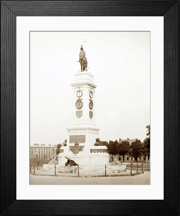 Framed Print : Statue of Sir Frances Drake, Plymouth Framed Print : Statue of Sir Frances Drake, Plymouth
