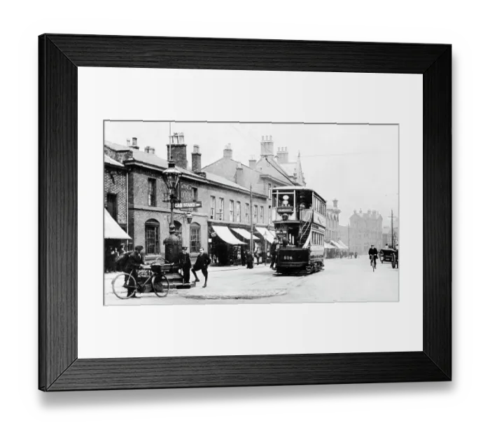 Framed Print : Altrincham, Railway St Tram Terminus Framed Print : Altrincham, Railway St Tram Terminus