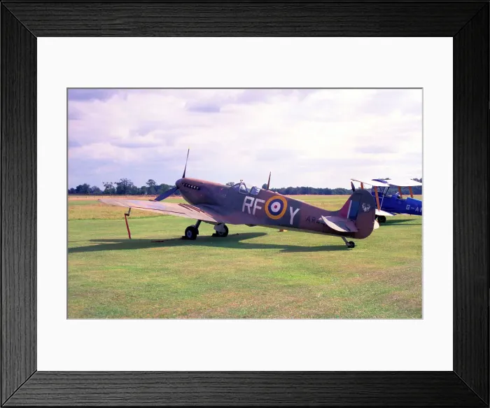 Framed Print : Supermarine Spitfire AR474 - RF-Y Framed Print : Supermarine Spitfire AR474 - RF-Y