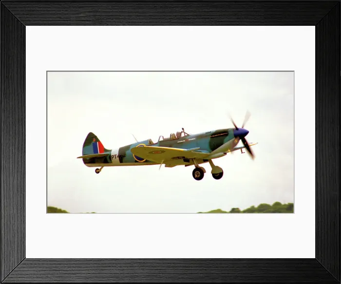 Framed Print : Supermarine Spitfire Mk HF Mk. IXe G-CTIX - PT462 Framed Print : Supermarine Spitfire Mk HF Mk. IXe G-CTIX - PT462