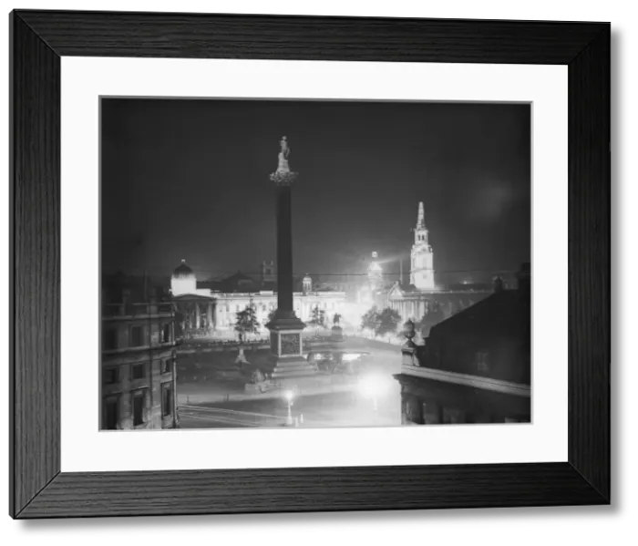 Framed Print : Trafalgar Square 1939