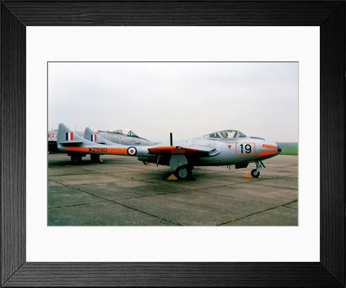 Framed Print : de Havilland DH.115 Vampire Trainer T.11 WZ590 Framed Print : de Havilland DH.115 Vampire Trainer T.11 WZ590