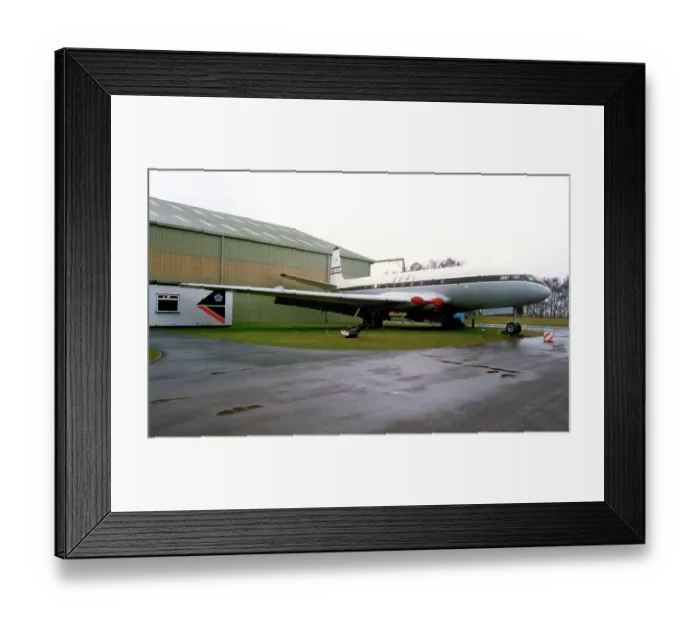 Framed Print : de Havilland DH.106 Comet 1XB 8351M / XM823 / G-APAS Framed Print : de Havilland DH.106 Comet 1XB 8351M / XM823 / G-APAS