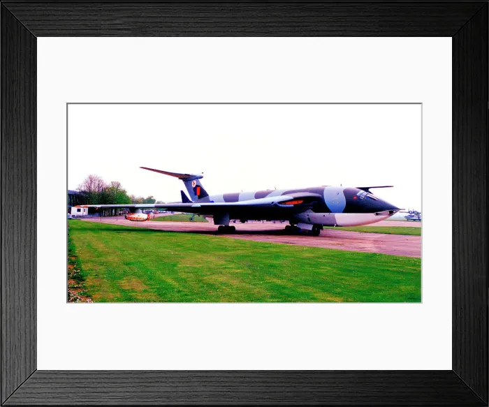 Framed Print : Handley Page Victor K.1A XH648 Framed Print : Handley Page Victor K.1A XH648
