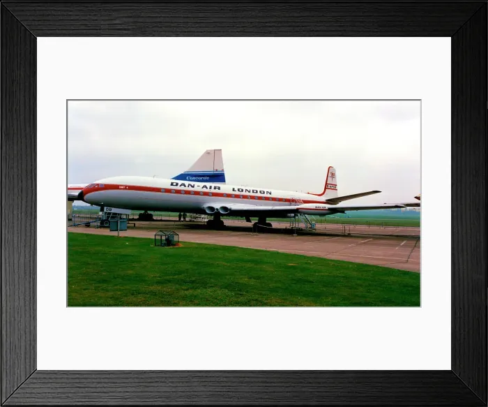 Framed Print : de Havilland DH.106 Comet 4C G-APDB Framed Print : de Havilland DH.106 Comet 4C G-APDB