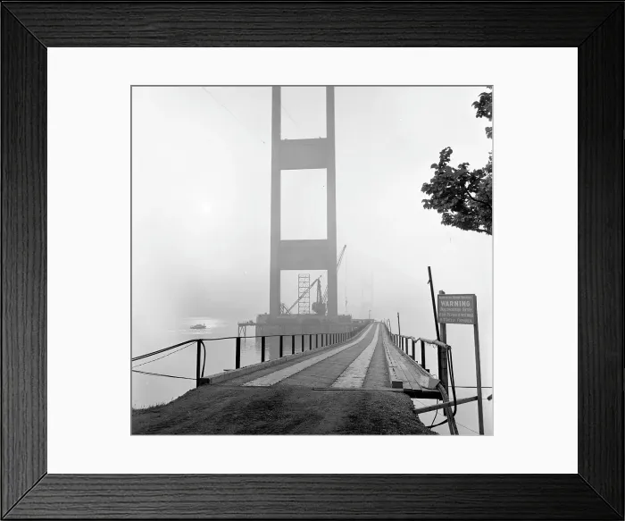Framed Print : Building the Severn Bridge Framed Print : Building the Severn Bridge