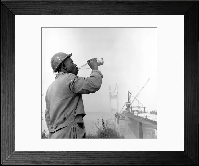 Framed Print : Building the Severn Bridge Framed Print : Building the Severn Bridge