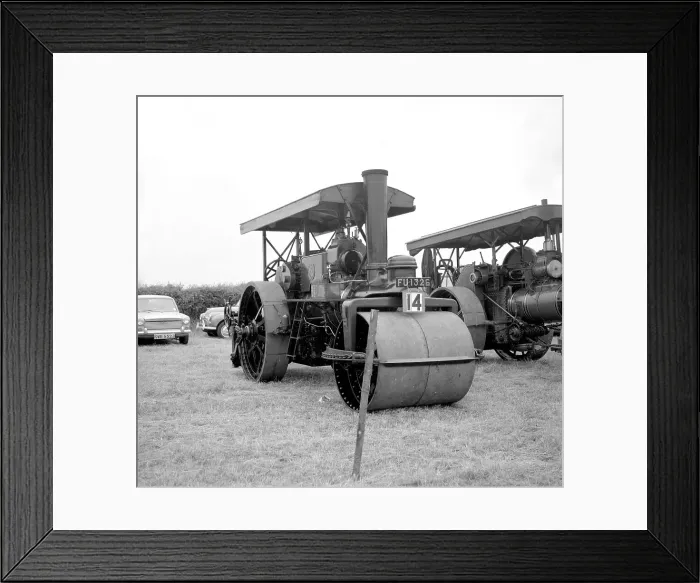 Framed Print : Marshall Road Roller number: 76796 Framed Print : Marshall Road Roller number: 76796