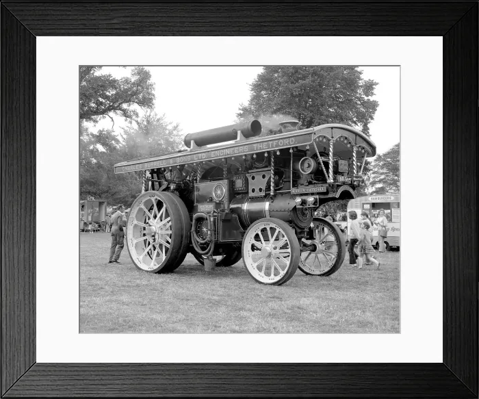 Framed Print : Burrell Showman's Road Loco. no.: 3909 Winston Churchill Framed Print : Burrell Showman's Road Loco. no.: 3909 Winston Churchill