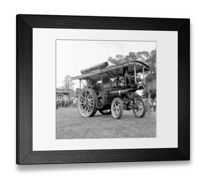 Framed Print : Burrell Showman's Road Locomotive number: 3555, The Busy Bee Framed Print : Burrell Showman's Road Locomotive number: 3555, The Busy Bee