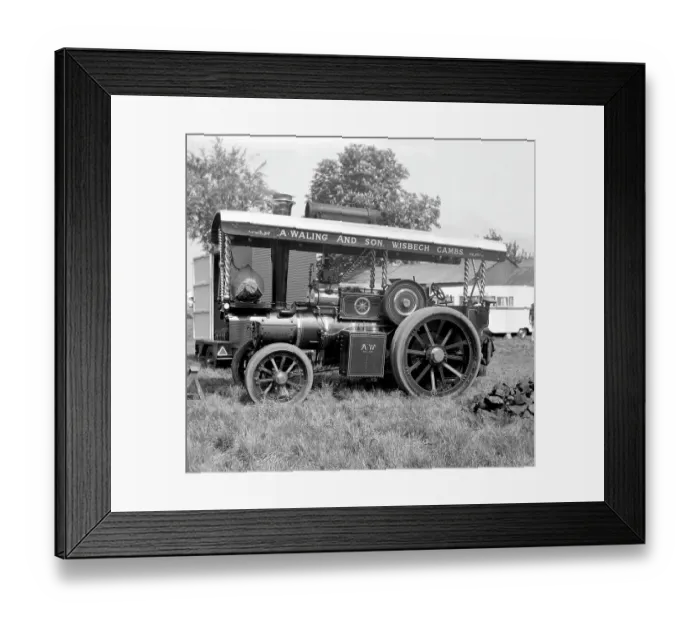 Framed Print : Foster Showman's Tractor number: 14589, Lord of the Isles Framed Print : Foster Showman's Tractor number: 14589, Lord of the Isles