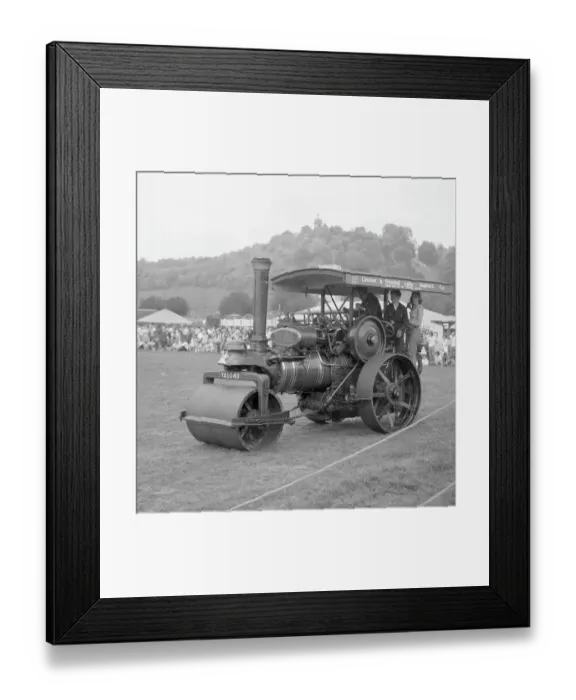 Framed Print : Marshall Road Roller number: 76116, Maid Marion Framed Print : Marshall Road Roller number: 76116, Maid Marion