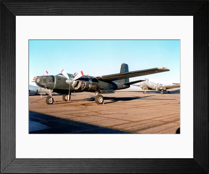 Framed Print : On Mark Marketeer N26WB Framed Print : On Mark Marketeer N26WB