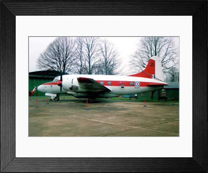 Framed Print : Vickers Varsity T.1 G-BEDV - WJ945 Framed Print : Vickers Varsity T.1 G-BEDV - WJ945
