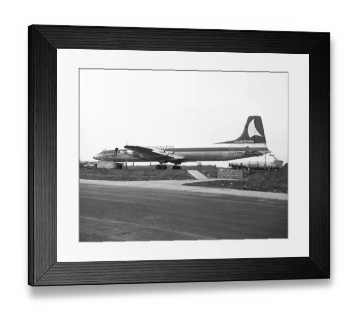 Framed Print : Canadair CL-44D G-AWOV Framed Print : Canadair CL-44D G-AWOV