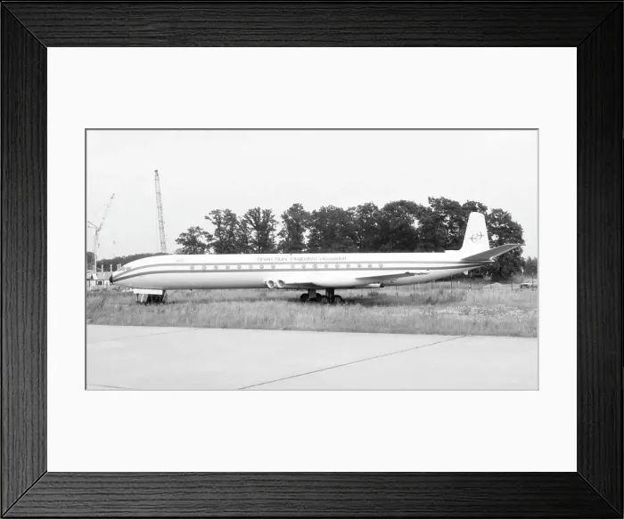 Framed Print : de Havilland DH.106 Comet 4C G-BDIW Framed Print : de Havilland DH.106 Comet 4C G-BDIW