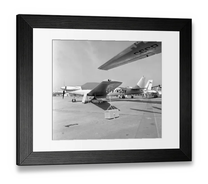 Framed Print : Fournier RF-8 F-WSOY Framed Print : Fournier RF-8 F-WSOY
