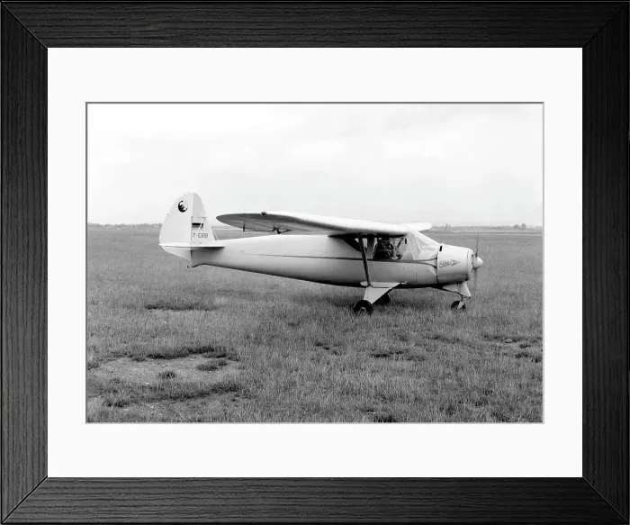 Framed Print : Putzer Elster V1 D-EJOB Framed Print : Putzer Elster V1 D-EJOB