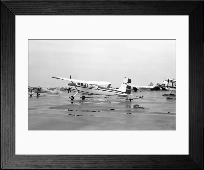 Framed Print : Cessna 180H Skywagon G-ASYI Framed Print : Cessna 180H Skywagon G-ASYI