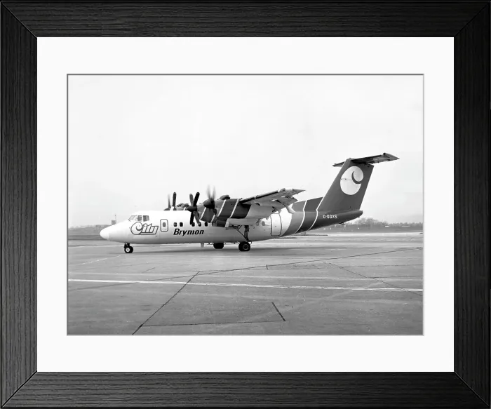 Framed Print : de Havilland Canada DHC-7 C-GGXS Framed Print : de Havilland Canada DHC-7 C-GGXS