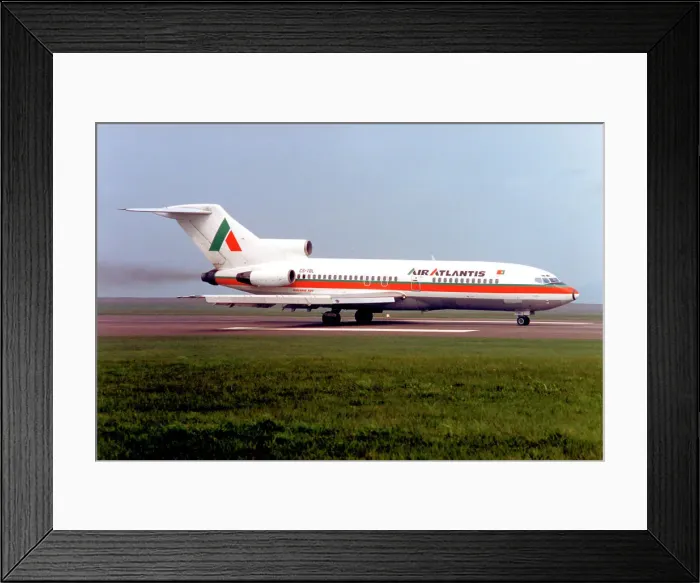 Framed Print : Boeing 727-82 CS-TBL Framed Print : Boeing 727-82 CS-TBL