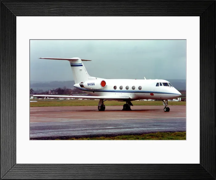 Framed Print : Gulfstream G-IV N411WW Framed Print : Gulfstream G-IV N411WW