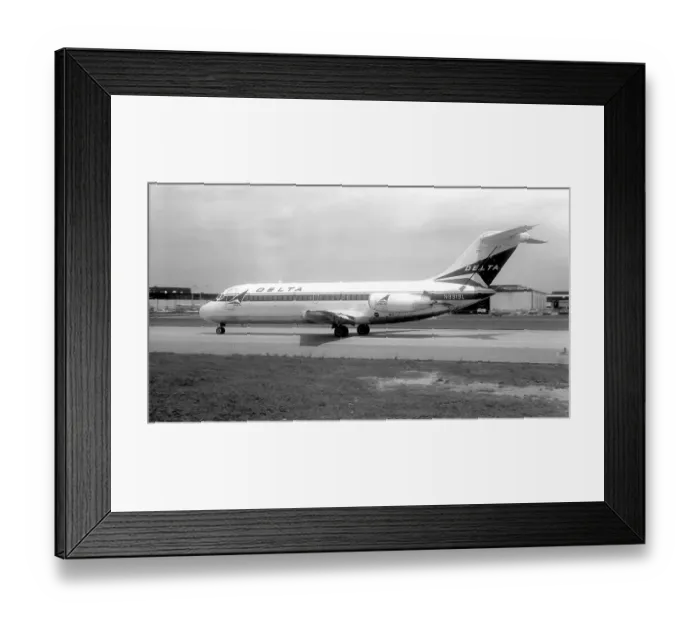 Framed Print : McDonnell Douglas DC-9-14 N3313L Framed Print : McDonnell Douglas DC-9-14 N3313L