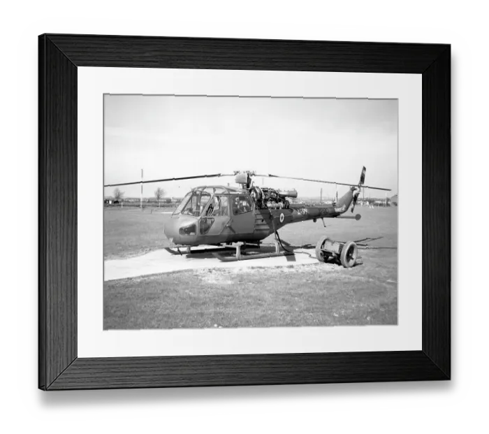 Framed Print : Saro P.531-2 - Scout AH.1 XP190 Framed Print : Saro P.531-2 - Scout AH.1 XP190