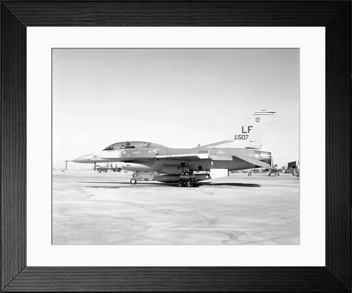 Framed Print : General Dynamics F-16D Fighting Falcon 85-1507 Framed Print : General Dynamics F-16D Fighting Falcon 85-1507