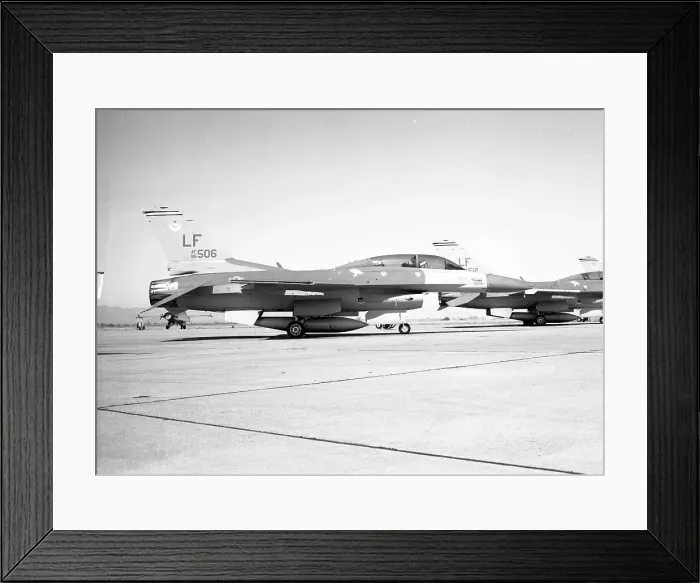 Framed Print : General Dynamics F-16D Fighting Falcon 85-1506 Framed Print : General Dynamics F-16D Fighting Falcon 85-1506