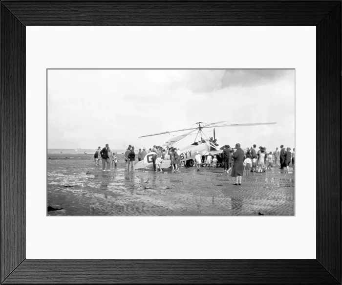 Framed Print : Avro 611 C.8L G-EBYY Framed Print : Avro 611 C.8L G-EBYY