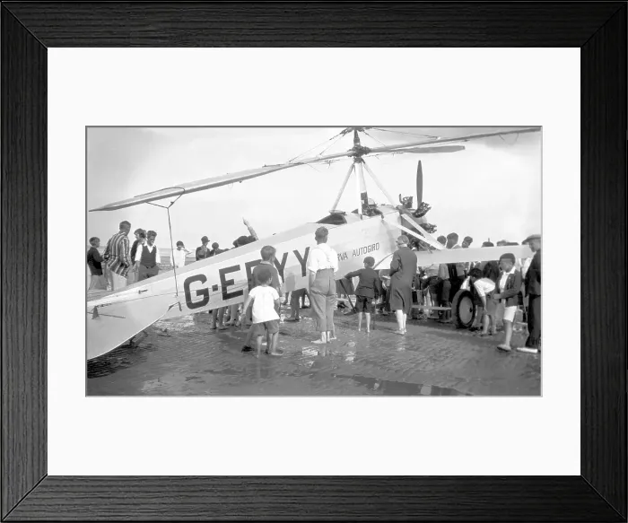 Framed Print : Avro 611 C.8L G-EBYY Framed Print : Avro 611 C.8L G-EBYY