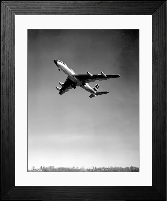 Framed Print : Boeing 707-436 G-APFB Framed Print : Boeing 707-436 G-APFB