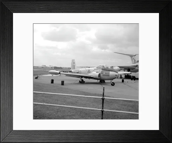 Framed Print : Hunting-Percival Jet Provost T.4 XP663 - 35 Framed Print : Hunting-Percival Jet Provost T.4 XP663 - 35